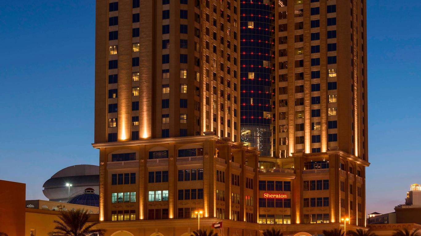 Sheraton Mall of the Emirates Hotel, Dubai