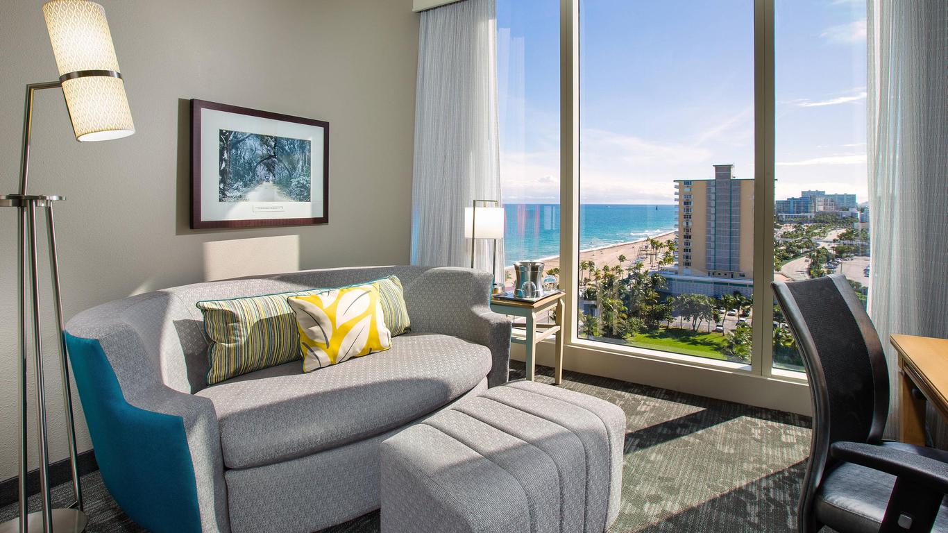 Courtyard by Marriott Fort Lauderdale Beach